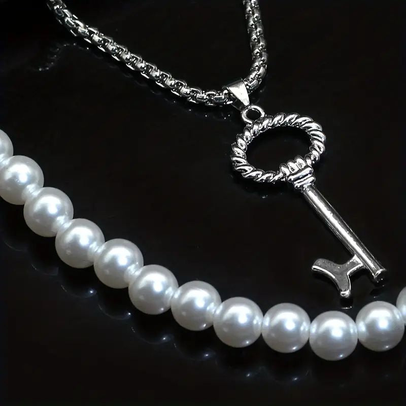 Pearl and Key Necklace